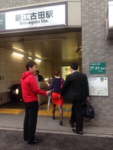 2016年5月10日（火）　新江古田駅で朝の街頭演説