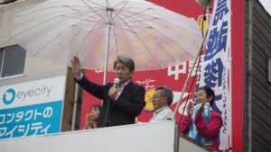 2015年7月21日（木）　鳥越俊太郎候補が中野駅北口で演説