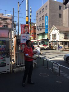 2017年5月8日（月）　新井薬師前駅北口で朝の街頭演説