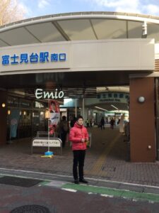 2018年1月19日（金）　富士見台駅南口で朝の辻立ち