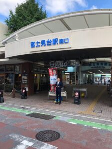 2018年6月19日（火）　富士見台駅南口で朝の辻立ち