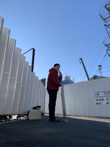 2025年12月15日（月）　新井薬師前駅北口で朝の辻立ち